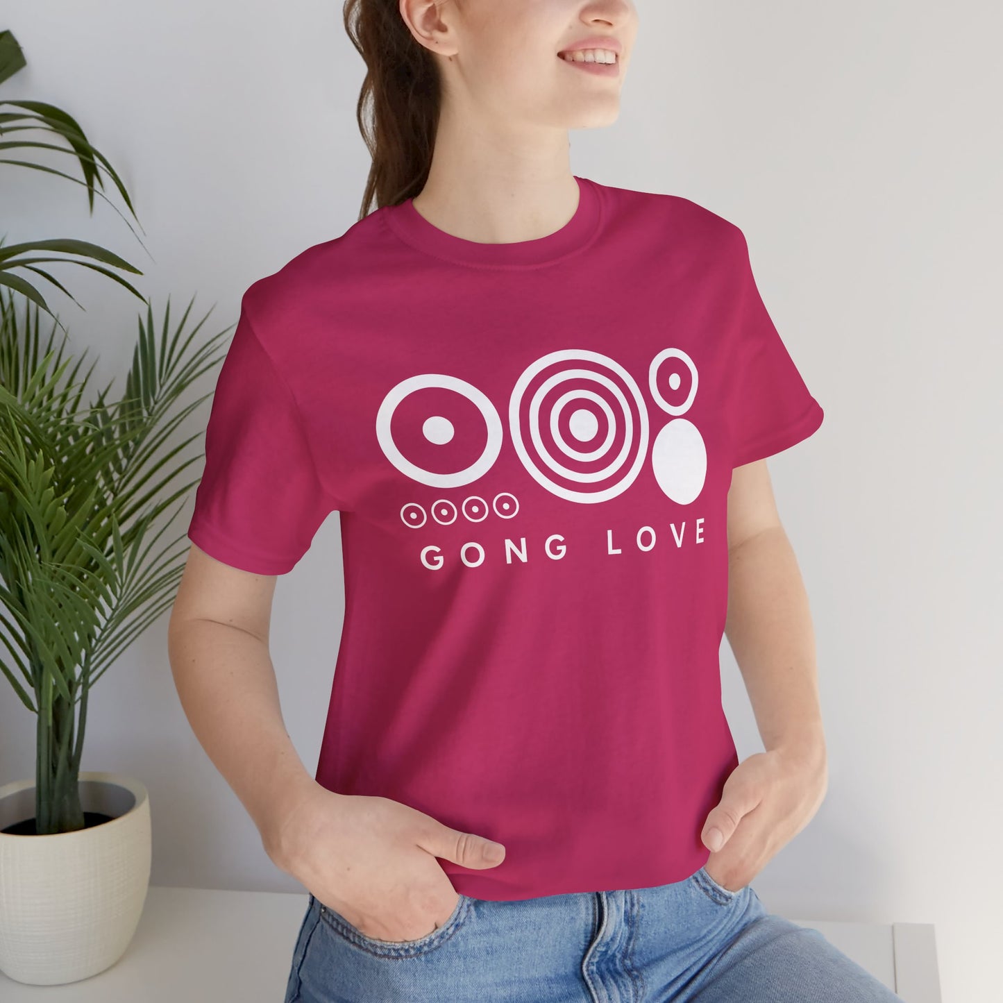 GONG LOVE (B+C Unisex tee)