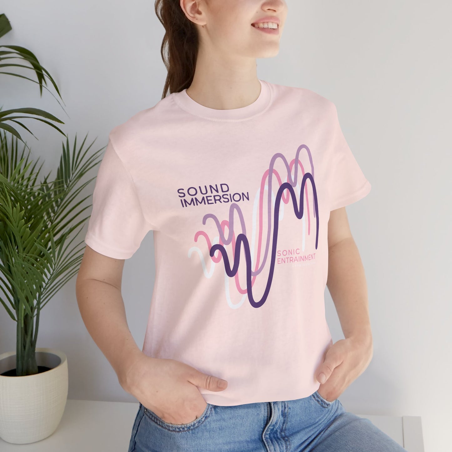 SOUND IMMERSION - ENTRAINMENT (Unisex B+C tee)